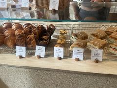 -VERIE BAKEHOUSE