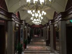 -白玉兰广场停车场