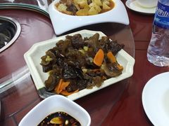 -东巴谷野生菌火锅餐厅