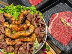 -何发发和牛烧肉·鳗鱼榴莲放题自助(乐峰广场店)