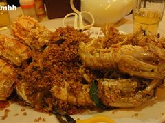 特大椒盐濑尿虾皇-桥底辣蟹(谢斐道店)