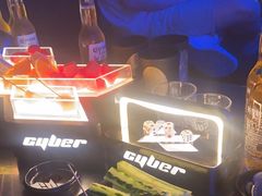 -赛博LIVE SHOW酒吧
