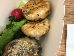 -憨憨熊美食广场(下沙宝龙广场店)