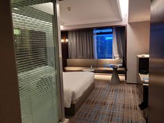 -上海龙之梦万丽酒店