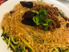 -吴记酱骨炖菜馆(西大直街店)