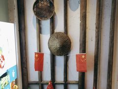 -挂旗柴锅鸡(蚌山区嘉年华店)