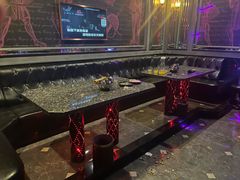 -范特西FANTASY量贩式KTV(民主广场店)