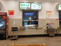 -华中科技大学东三学生食堂