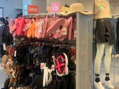 -H&M(天一广场店)