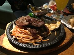 美式牛仔扒配意面-许榴香西餐厅(台东步行街店)