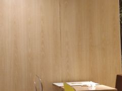 -麦当劳(新华路步步高店)
