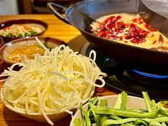-阳阳老火锅(小南门店)