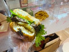 -龙治汉堡(中华城店)