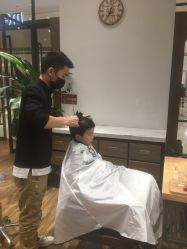 -曼都发型