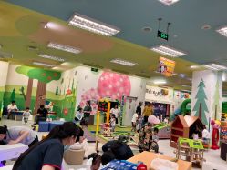 -莫莉幻想儿童乐园(武汉经开永旺店)