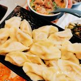 铁锅炖羊肉加个烤羊腿，简直了！！