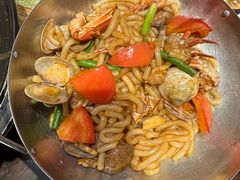 -鹰龙海畔度假酒店(咸祥店)