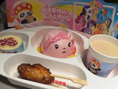 -海底捞火锅(王府井银泰in88店)