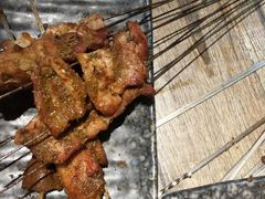 -郑享吃烧烤烩面(红专路店)