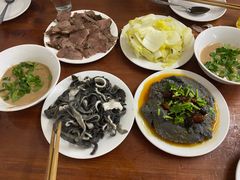 -宝瑞门钉肉饼店