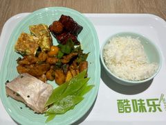 -酷味乐智选餐厅(斜土路店)