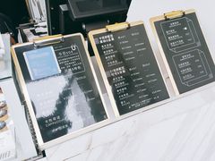 -UNI UNI(环亚凯瑟琳店)