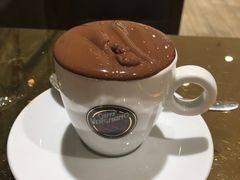 -VENCHI 闻绮(北京国贸商城店)