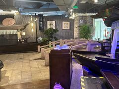 -忆江南·金鹏船宴