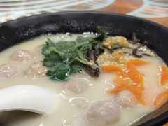 -渔米丰·广府鱼汤米线(光明广场店)