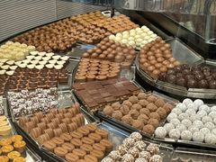 -Laderach 莱德拉(上海环贸iapm店)