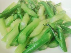 姜蓉炒芥兰-粤界(望京金辉店)