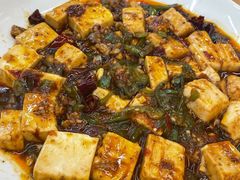 -东北四季饺子王(华山路店)