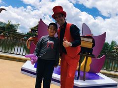 -七彩云南欢乐世界