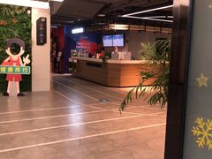 -莱茵体育生活馆