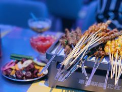 -燥次·烧烤酒场(万象城店)