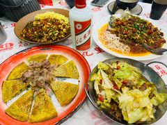 -堂瓦里·33年传统赣菜(第一街区店)