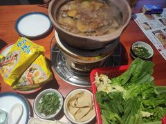精品牛腩牛杂煲-肥家牛庄·砂锅牛杂煲(棠下店)