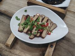 凉拌鸡蛋干-三里屯土灶炖公鸡地锅鸡(江东店)