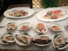 -雍容荟活帝王蟹活龙虾自助(苏宁旗舰店)