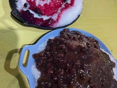 蓝莓炼乳刨冰-王中王刨冰