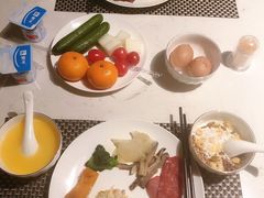 -美豪丽致酒店(西安高新区南二环丰庆公园地铁站店)