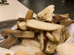 鲜美味牛肝菌-太婆天府山珍酒楼(亚运村店)