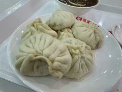 -陈寔包子王·卤煮小肠·京味小吃(龙潭店)
