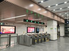 -七里庄(地铁站)