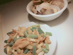 黄蚬子-日丰园海肠水饺·老字号大连海鲜(和平广场店)