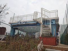 门面-游心咖啡(青山滨江店)