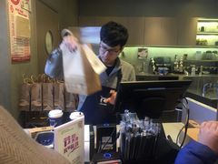 -瑞幸咖啡(平安滨江金融中心店)