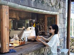 -MOJ coffee(瓯海泽雅水碓坑店)