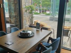 靠窗位-鲜小岛·铜锅涮肉