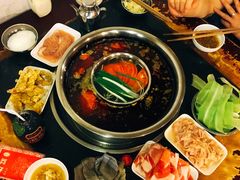 -邓莽子老火锅(中兴路总店)